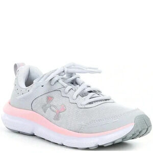 UNDER ARMOUR charged runners